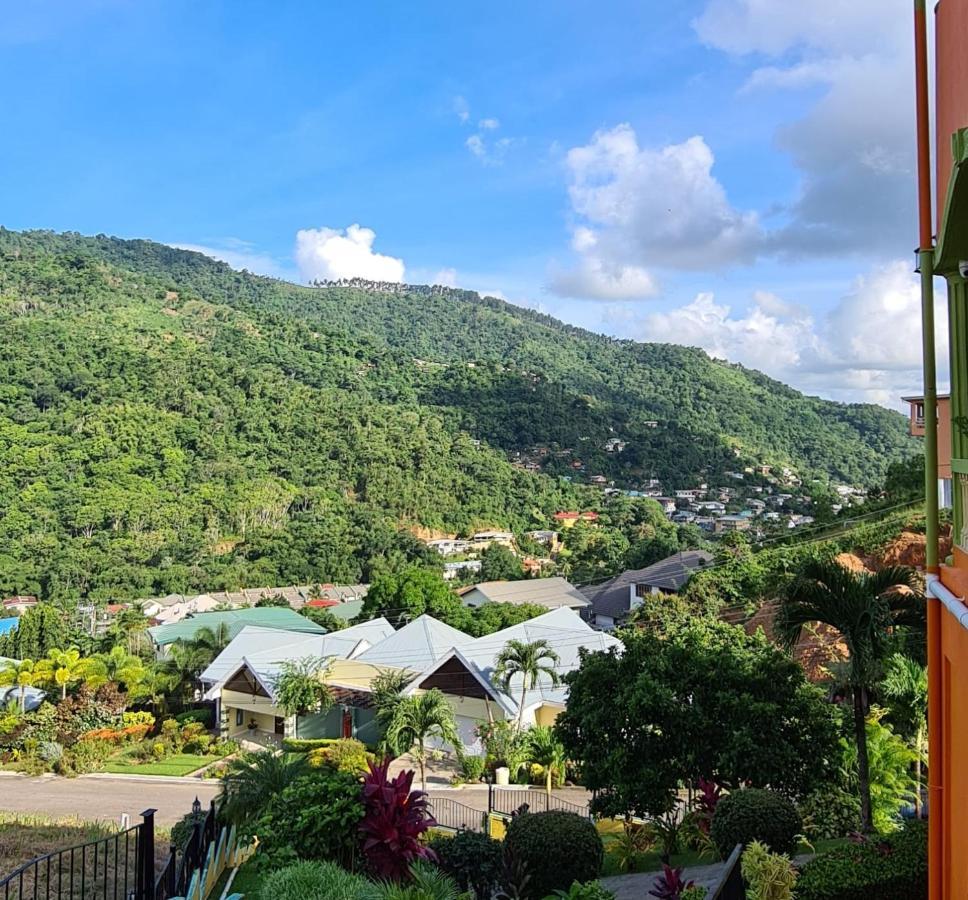 Mountain Palace Saint Joseph Bagian luar foto