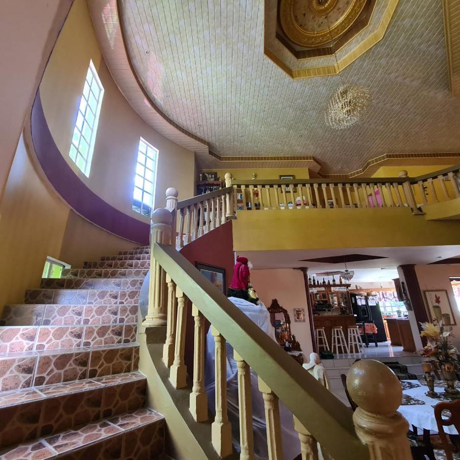 Mountain Palace Saint Joseph Bagian luar foto
